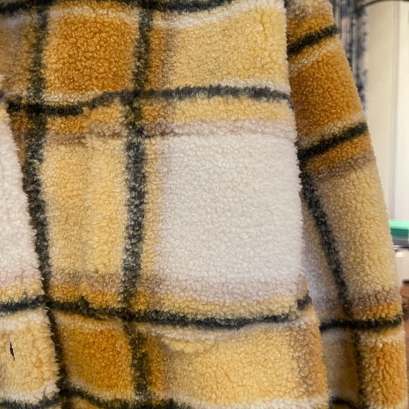 Yellow plaid shacket, Sincerely Jules for Bandier, brand new condition. - Picture 2 of 7